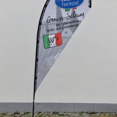 Werbefahnen und Beachflags für den Außenbereich